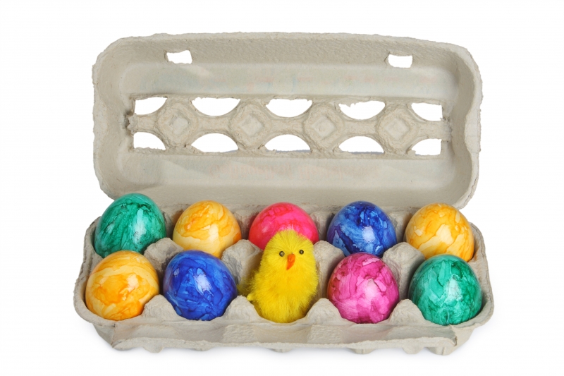 573146-colorful-dyed-easter-eggs